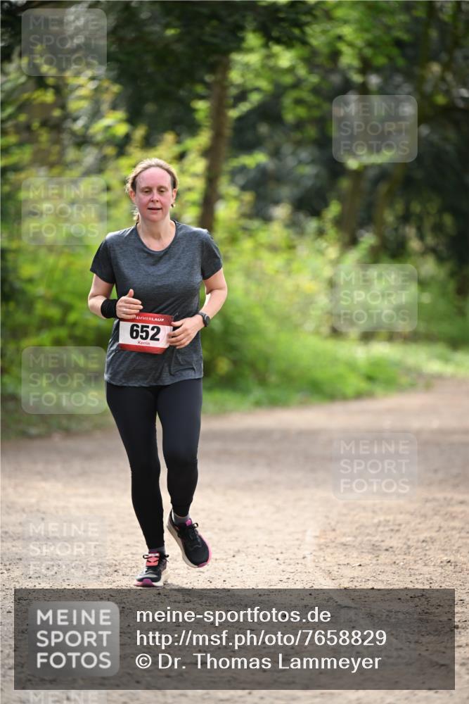 13.04.2025 - Hammer Lauf Dr. Thomas Lammeyer http://msf.ph/oto/7658829 13.04.2025 10:50:02 Laufen 652 meine-sportfotos.de