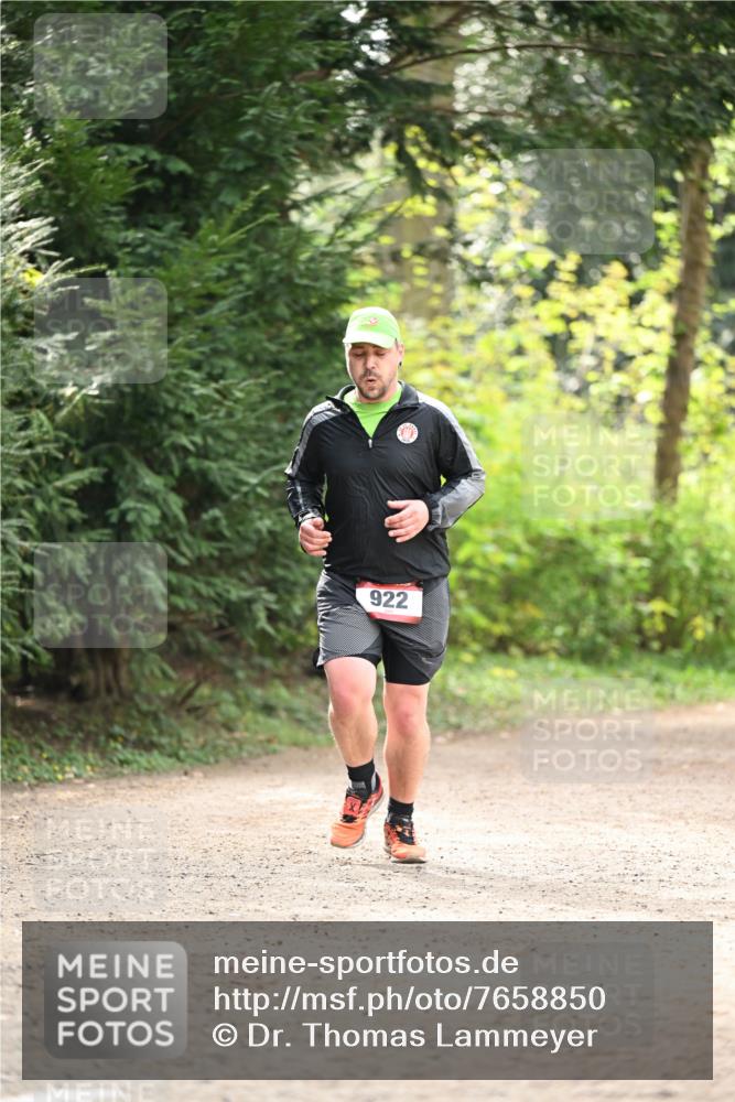 13.04.2025 - Hammer Lauf Dr. Thomas Lammeyer http://msf.ph/oto/7658850 13.04.2025 10:50:20 Laufen 922 meine-sportfotos.de