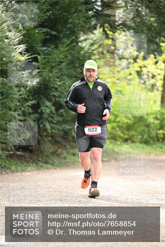 13.04.2025 - Hammer Lauf Dr. Thomas Lammeyer http://msf.ph/oto/7658854 13.04.2025 10:50:20 Laufen 15, 922 meine-sportfotos.de