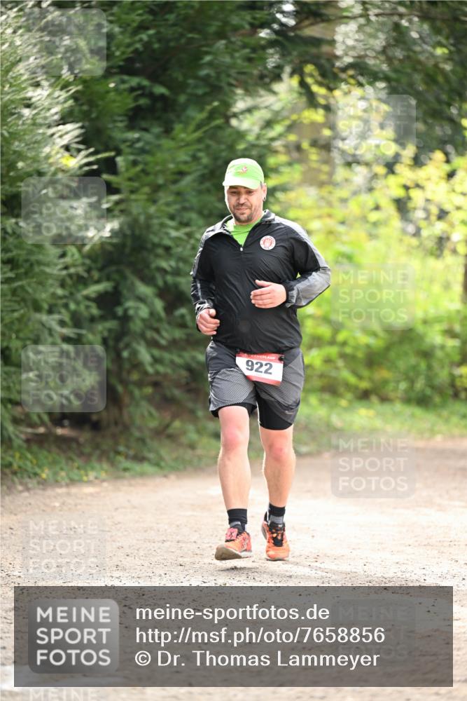 13.04.2025 - Hammer Lauf Dr. Thomas Lammeyer http://msf.ph/oto/7658856 13.04.2025 10:50:20 Laufen 922 meine-sportfotos.de
