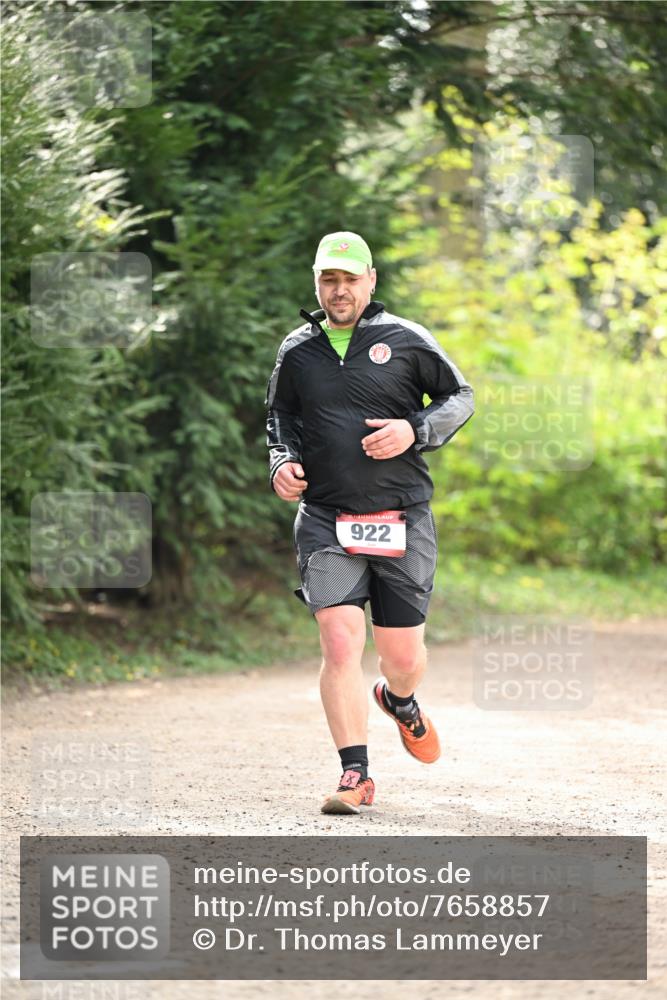 13.04.2025 - Hammer Lauf Dr. Thomas Lammeyer http://msf.ph/oto/7658857 13.04.2025 10:50:21 Laufen 15, 922 meine-sportfotos.de
