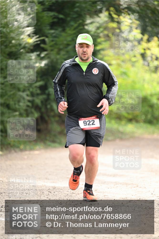 13.04.2025 - Hammer Lauf Dr. Thomas Lammeyer http://msf.ph/oto/7658866 13.04.2025 10:50:22 Laufen 922 meine-sportfotos.de