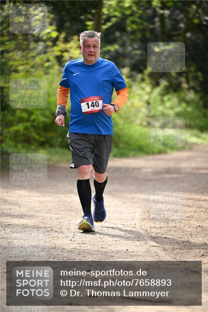 13.04.2025 - Hammer Lauf Dr. Thomas Lammeyer http://msf.ph/oto/7658893 13.04.2025 10:50:40 Laufen 15, 140 meine-sportfotos.de