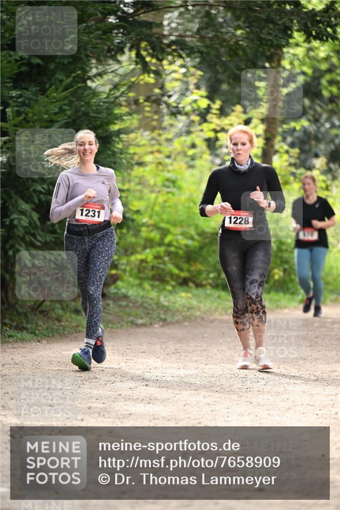 13.04.2025 - Hammer Lauf Dr. Thomas Lammeyer http://msf.ph/oto/7658909 13.04.2025 10:50:51 Laufen 1231, 1228, 978 meine-sportfotos.de