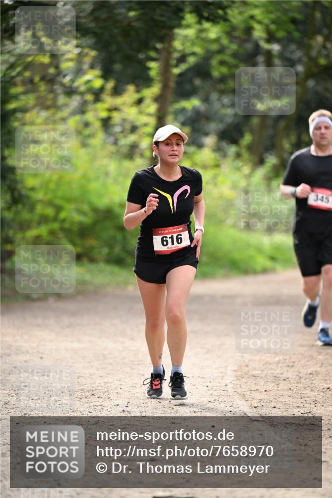 13.04.2025 - Hammer Lauf Dr. Thomas Lammeyer http://msf.ph/oto/7658970 13.04.2025 10:51:10 Laufen 15, 616, 345 meine-sportfotos.de