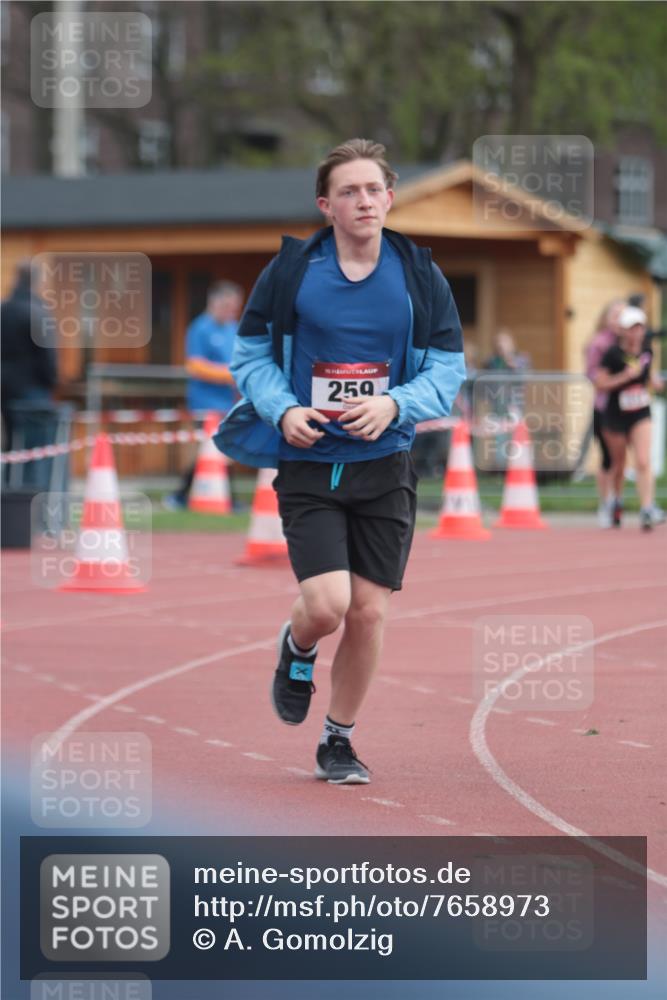 13.04.2025 - Hammer Lauf A. Gomolzig http://msf.ph/oto/7658973 13.04.2025 10:18:55 Ziel 259 meine-sportfotos.de