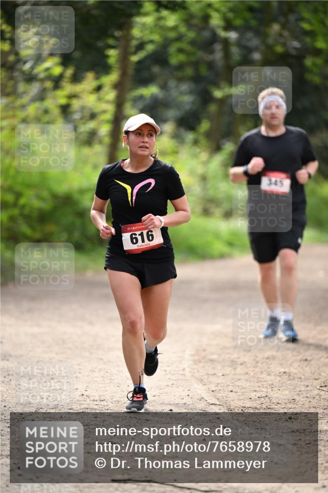 13.04.2025 - Hammer Lauf Dr. Thomas Lammeyer http://msf.ph/oto/7658978 13.04.2025 10:51:10 Laufen 15, 616, 345 meine-sportfotos.de