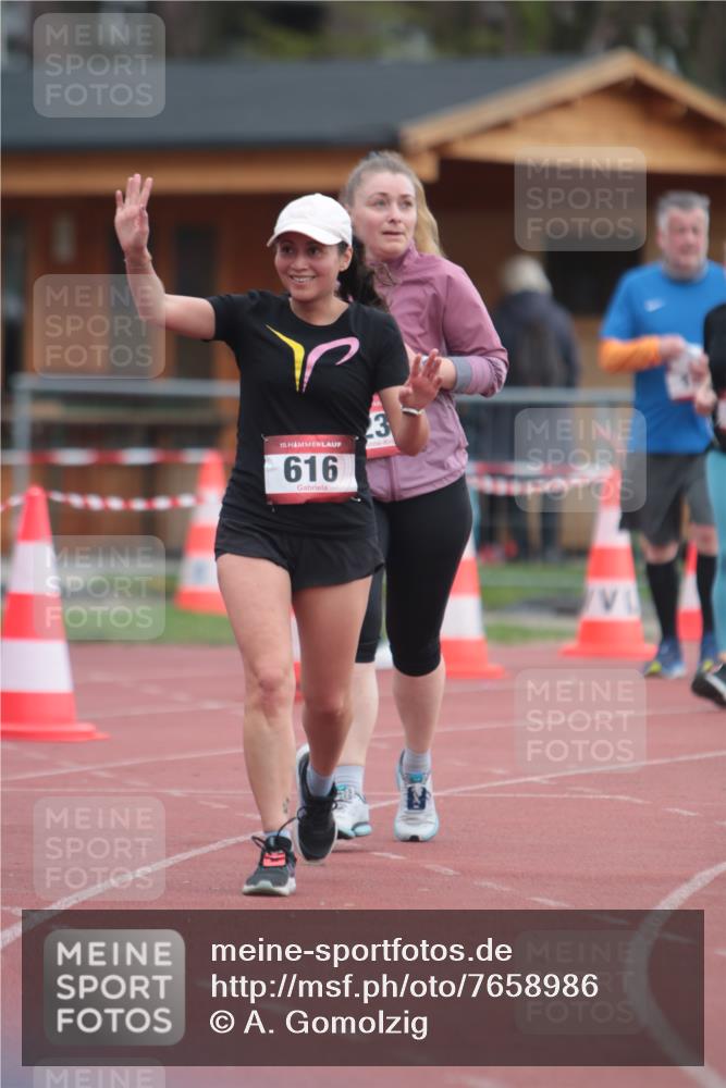 13.04.2025 - Hammer Lauf A. Gomolzig http://msf.ph/oto/7658986 13.04.2025 10:19:03 Ziel 230, 570, 616 meine-sportfotos.de