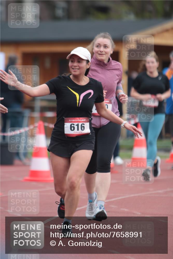 13.04.2025 - Hammer Lauf A. Gomolzig http://msf.ph/oto/7658991 13.04.2025 10:19:04 Ziel 230, 570, 616 meine-sportfotos.de