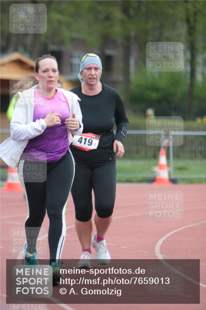 13.04.2025 - Hammer Lauf A. Gomolzig http://msf.ph/oto/7659013 13.04.2025 10:19:16 Ziel 139, 140, 258, 264, 419 meine-sportfotos.de