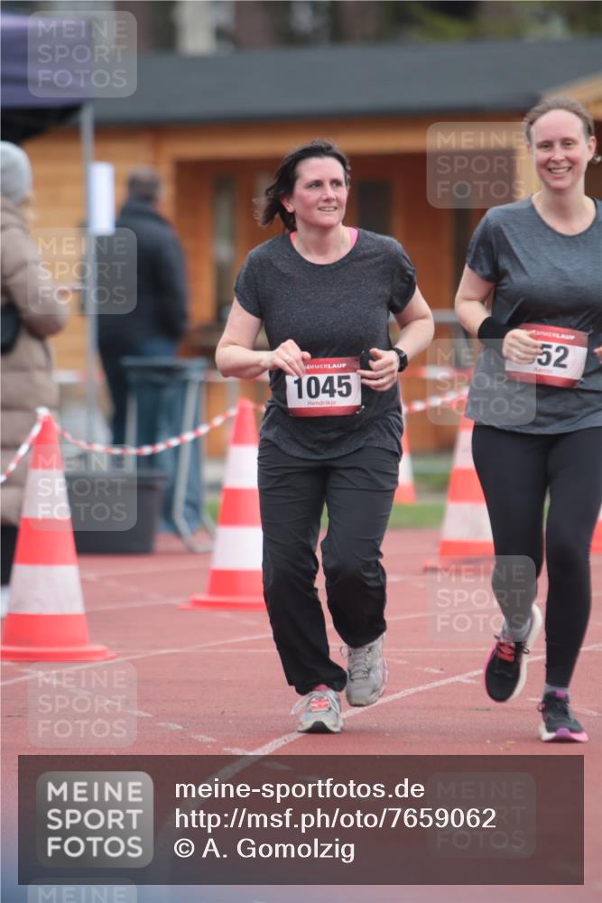 13.04.2025 - Hammer Lauf A. Gomolzig http://msf.ph/oto/7659062 13.04.2025 10:19:52 Ziel 652, 1045, 1067, 1860 meine-sportfotos.de