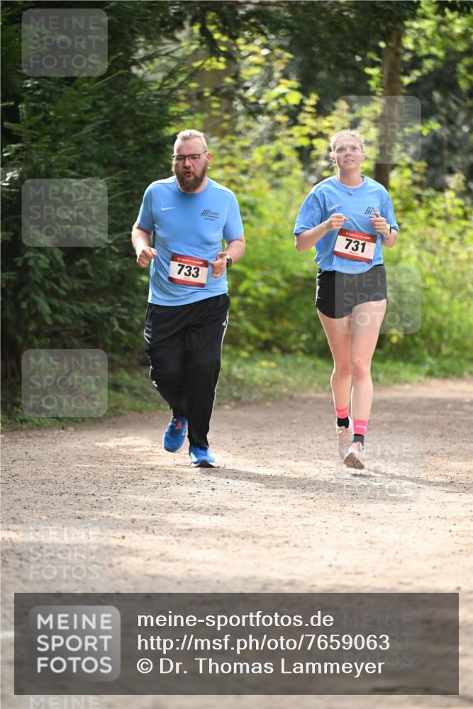 13.04.2025 - Hammer Lauf Dr. Thomas Lammeyer http://msf.ph/oto/7659063 13.04.2025 10:51:24 Laufen 733, 15, 731 meine-sportfotos.de