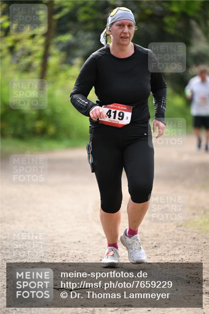 13.04.2025 - Hammer Lauf Dr. Thomas Lammeyer http://msf.ph/oto/7659229 13.04.2025 10:52:01 Laufen 15, 419 meine-sportfotos.de