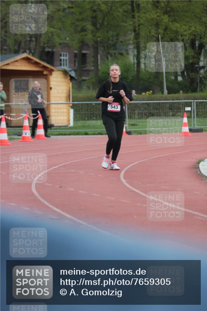 13.04.2025 - Hammer Lauf A. Gomolzig http://msf.ph/oto/7659305 13.04.2025 10:23:22 Ziel 543 meine-sportfotos.de