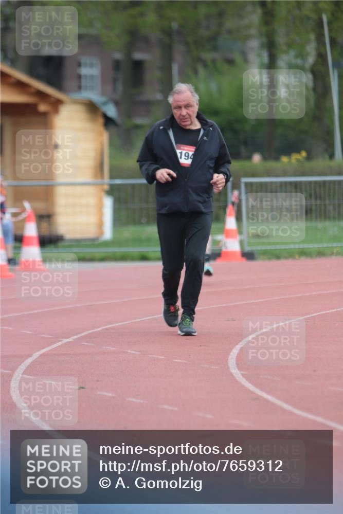 13.04.2025 - Hammer Lauf A. Gomolzig http://msf.ph/oto/7659312 13.04.2025 10:23:29 Ziel 667, 702, 1941 meine-sportfotos.de