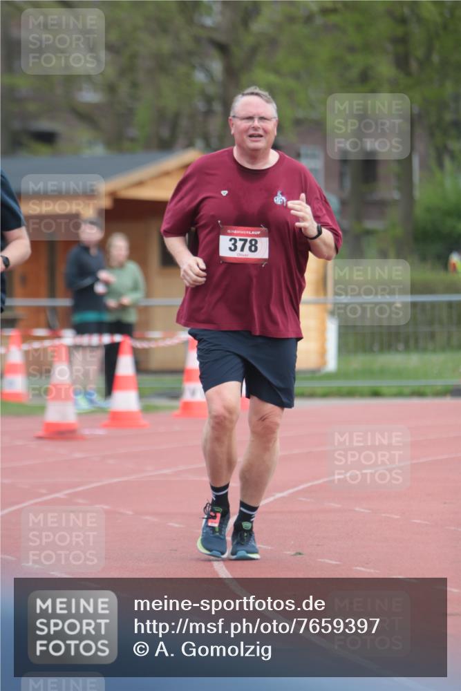 13.04.2025 - Hammer Lauf A. Gomolzig http://msf.ph/oto/7659397 13.04.2025 10:24:16 Ziel 378, 506, 1175 meine-sportfotos.de