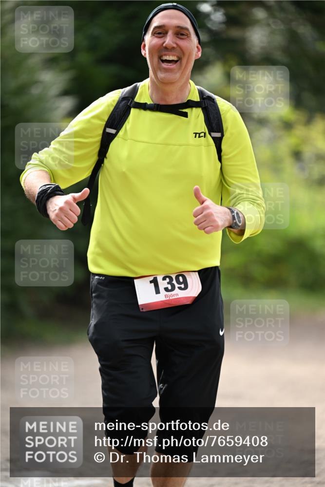 13.04.2025 - Hammer Lauf Dr. Thomas Lammeyer http://msf.ph/oto/7659408 13.04.2025 10:52:33 Laufen 139 meine-sportfotos.de