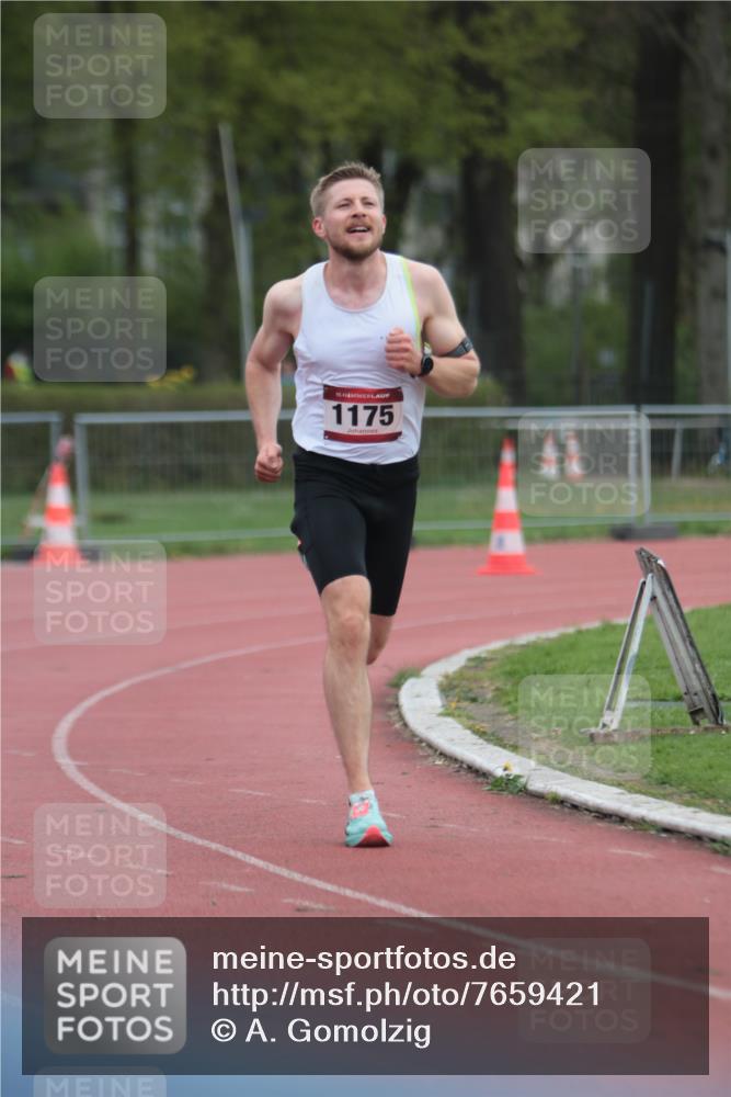 13.04.2025 - Hammer Lauf A. Gomolzig http://msf.ph/oto/7659421 13.04.2025 10:24:26 Ziel  meine-sportfotos.de