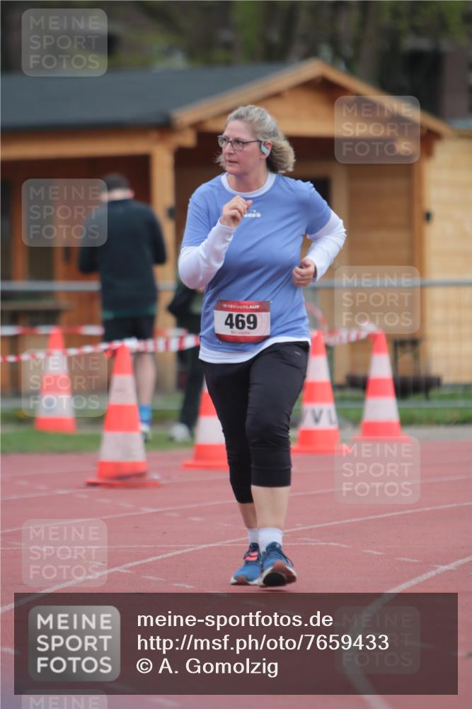 13.04.2025 - Hammer Lauf A. Gomolzig http://msf.ph/oto/7659433 13.04.2025 10:24:31 Ziel 469 meine-sportfotos.de