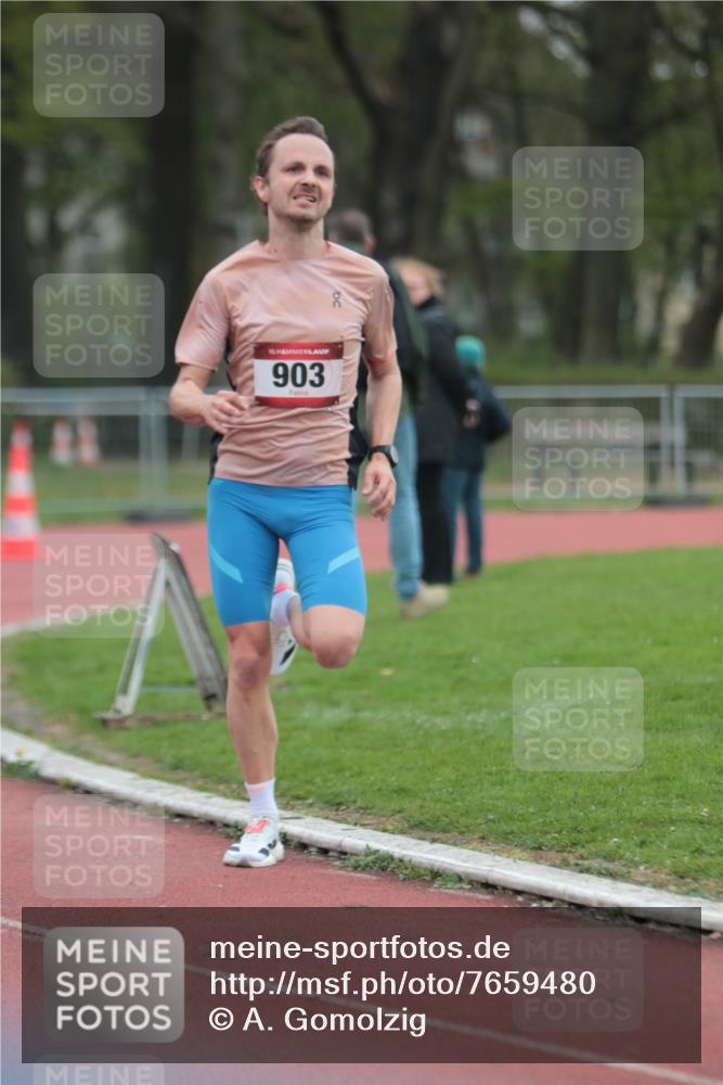 13.04.2025 - Hammer Lauf A. Gomolzig http://msf.ph/oto/7659480 13.04.2025 10:25:02 Ziel 250, 732 meine-sportfotos.de
