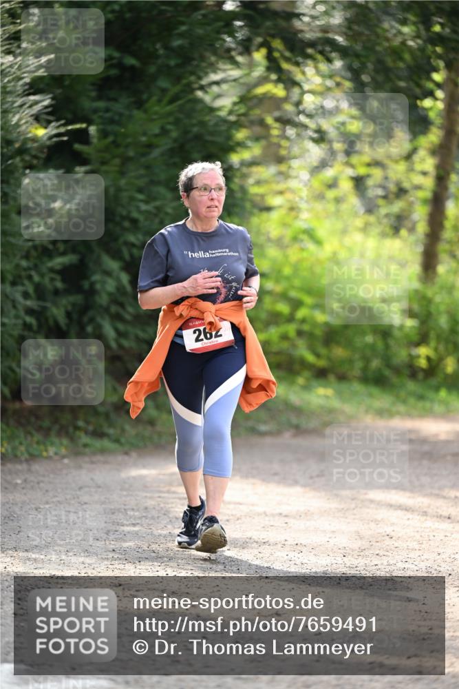 13.04.2025 - Hammer Lauf Dr. Thomas Lammeyer http://msf.ph/oto/7659491 13.04.2025 10:59:34 Laufen 17, 15, 262 meine-sportfotos.de