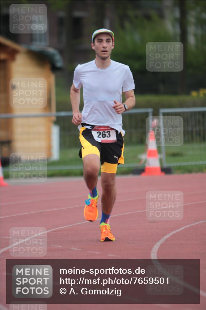 13.04.2025 - Hammer Lauf A. Gomolzig http://msf.ph/oto/7659501 13.04.2025 10:25:13 Ziel 263 meine-sportfotos.de