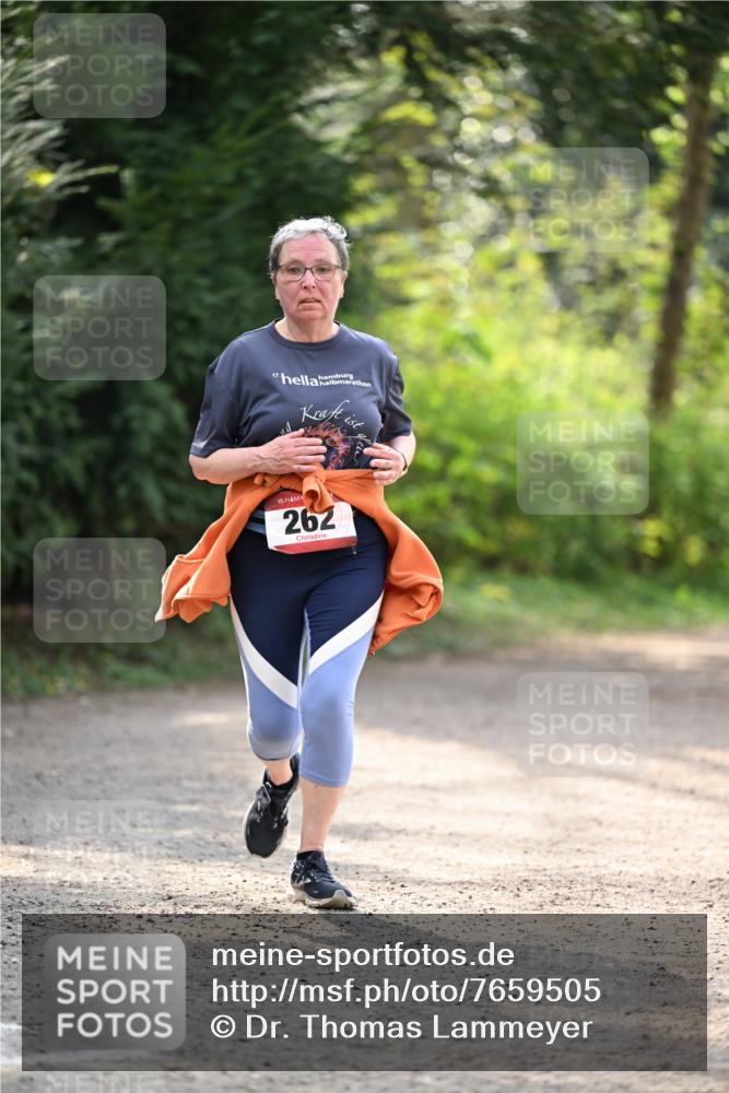 13.04.2025 - Hammer Lauf Dr. Thomas Lammeyer http://msf.ph/oto/7659505 13.04.2025 10:59:35 Laufen 17, 15, 262 meine-sportfotos.de