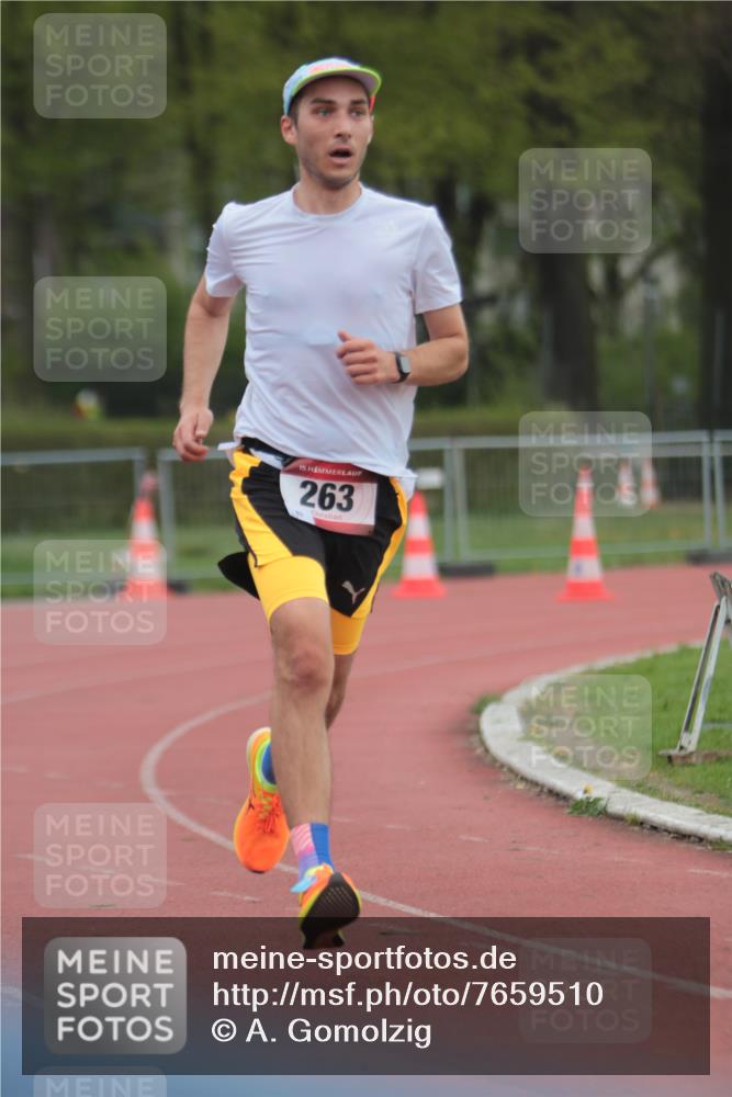 13.04.2025 - Hammer Lauf A. Gomolzig http://msf.ph/oto/7659510 13.04.2025 10:25:15 Ziel  meine-sportfotos.de