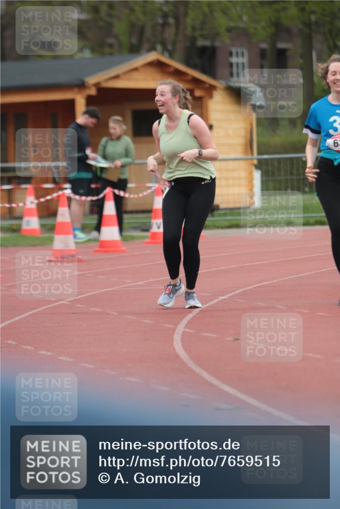 13.04.2025 - Hammer Lauf A. Gomolzig http://msf.ph/oto/7659515 13.04.2025 10:25:26 Ziel 134, 630 meine-sportfotos.de