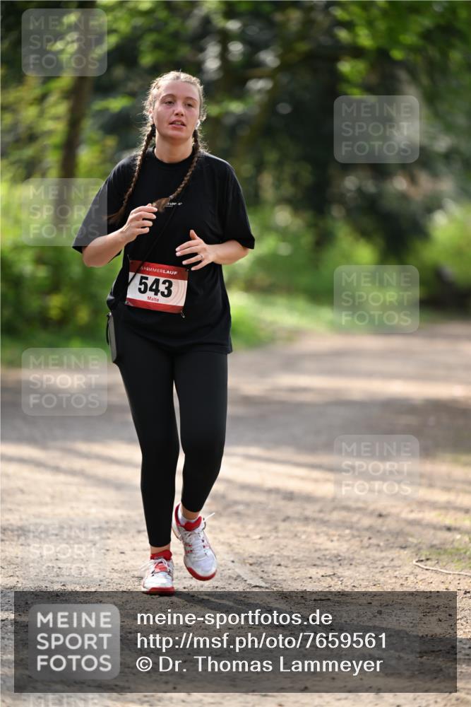 13.04.2025 - Hammer Lauf Dr. Thomas Lammeyer http://msf.ph/oto/7659561 13.04.2025 11:00:18 Laufen 543 meine-sportfotos.de