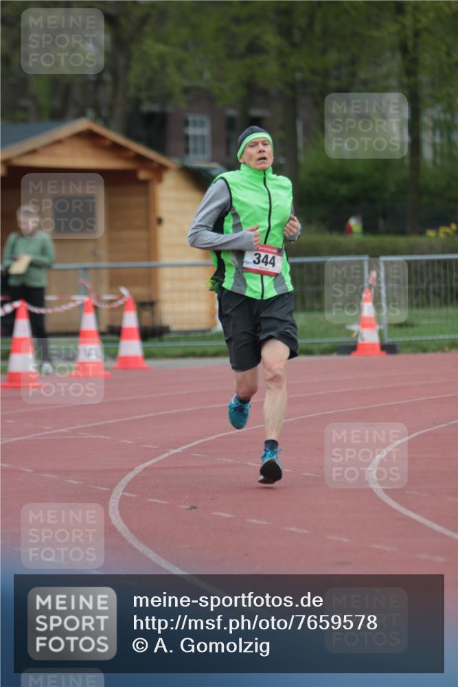 13.04.2025 - Hammer Lauf A. Gomolzig http://msf.ph/oto/7659578 13.04.2025 10:26:24 Ziel 344 meine-sportfotos.de