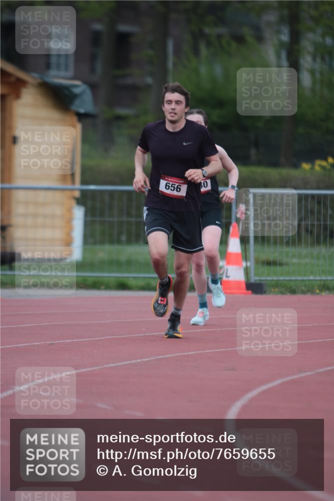 13.04.2025 - Hammer Lauf A. Gomolzig http://msf.ph/oto/7659655 13.04.2025 10:28:07 Ziel 656, 1030 meine-sportfotos.de