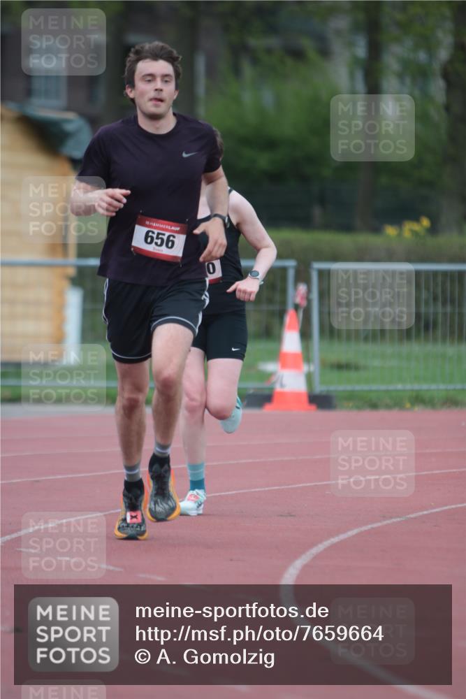 13.04.2025 - Hammer Lauf A. Gomolzig http://msf.ph/oto/7659664 13.04.2025 10:28:09 Ziel 656, 1030 meine-sportfotos.de