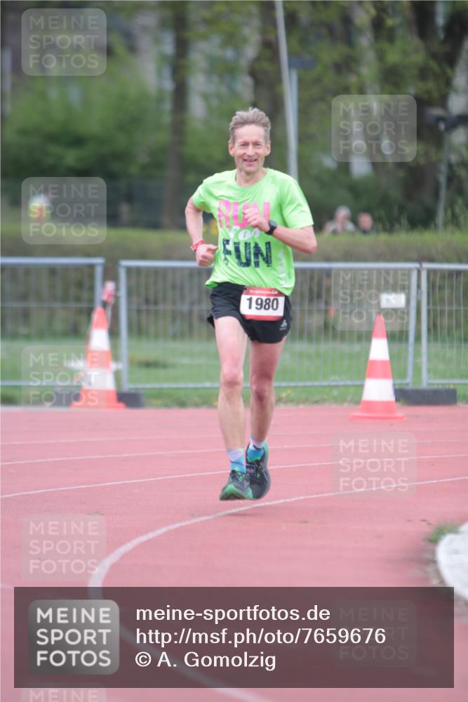 13.04.2025 - Hammer Lauf A. Gomolzig http://msf.ph/oto/7659676 13.04.2025 10:28:17 Ziel 1980 meine-sportfotos.de