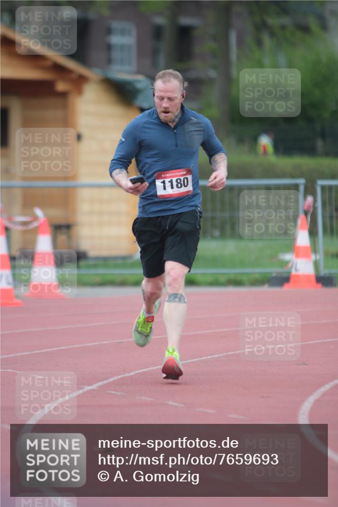 13.04.2025 - Hammer Lauf A. Gomolzig http://msf.ph/oto/7659693 13.04.2025 10:28:26 Ziel 623, 1180 meine-sportfotos.de