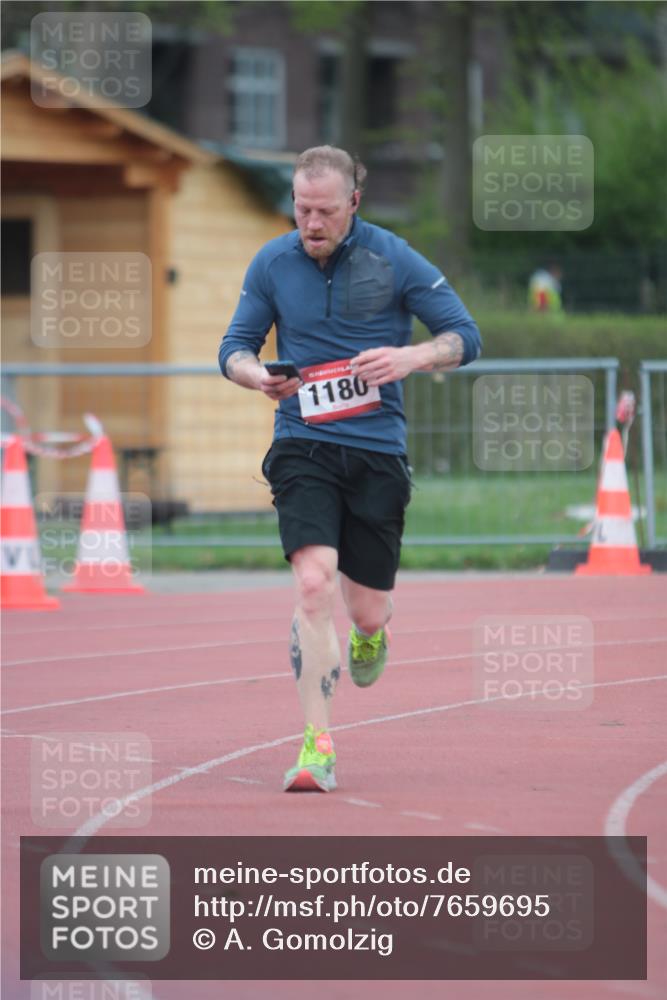 13.04.2025 - Hammer Lauf A. Gomolzig http://msf.ph/oto/7659695 13.04.2025 10:28:26 Ziel 623, 1180 meine-sportfotos.de