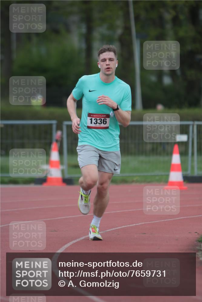 13.04.2025 - Hammer Lauf A. Gomolzig http://msf.ph/oto/7659731 13.04.2025 10:28:45 Ziel 1336, 1705 meine-sportfotos.de