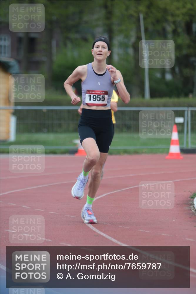 13.04.2025 - Hammer Lauf A. Gomolzig http://msf.ph/oto/7659787 13.04.2025 10:29:38 Ziel 350, 1104, 1739, 1955 meine-sportfotos.de