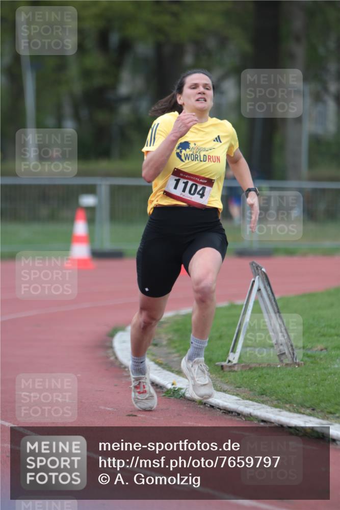13.04.2025 - Hammer Lauf A. Gomolzig http://msf.ph/oto/7659797 13.04.2025 10:29:40 Ziel 350, 1104, 1739 meine-sportfotos.de