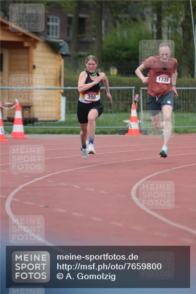 13.04.2025 - Hammer Lauf A. Gomolzig http://msf.ph/oto/7659800 13.04.2025 10:29:43 Ziel 350, 390, 1739 meine-sportfotos.de