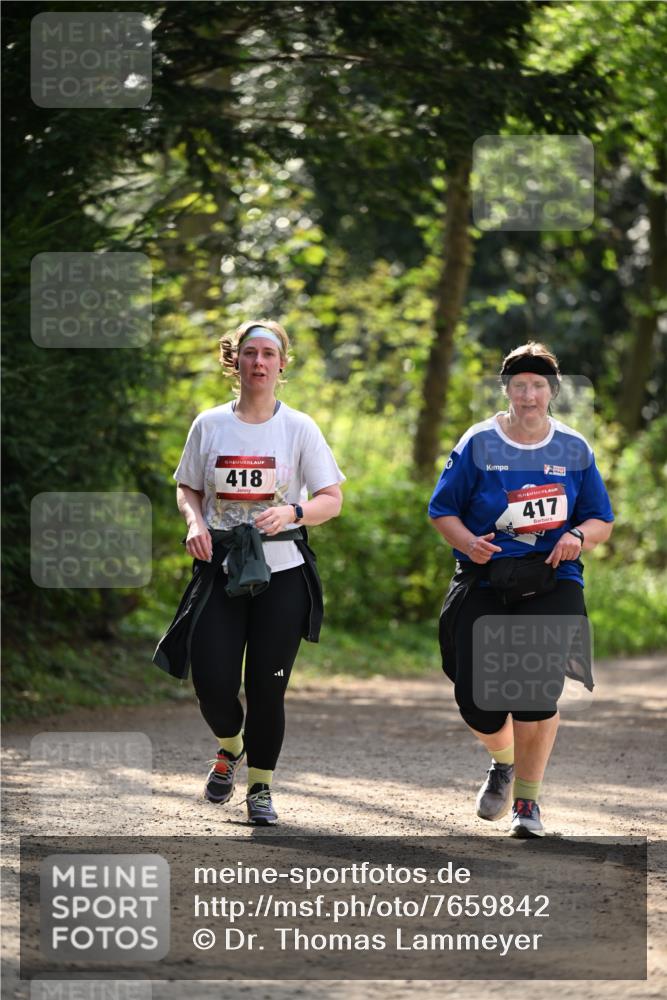 13.04.2025 - Hammer Lauf Dr. Thomas Lammeyer http://msf.ph/oto/7659842 13.04.2025 11:05:50 Laufen 15, 418, 15, 417 meine-sportfotos.de