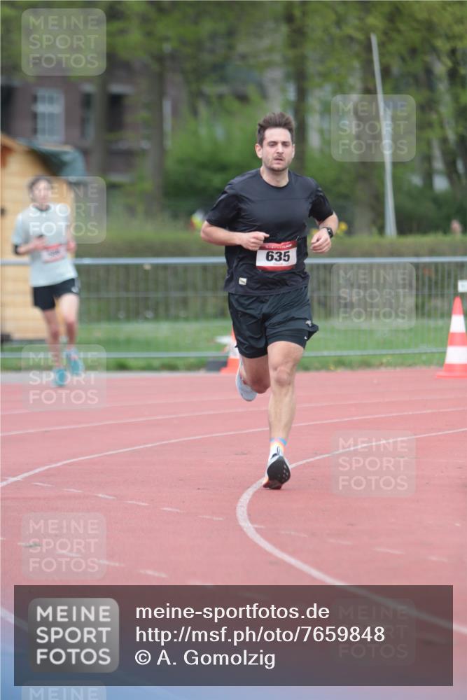 13.04.2025 - Hammer Lauf A. Gomolzig http://msf.ph/oto/7659848 13.04.2025 10:30:15 Ziel 586, 635 meine-sportfotos.de