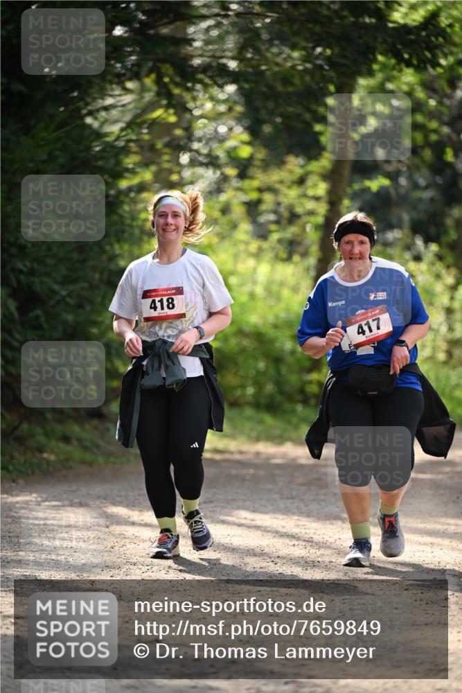 13.04.2025 - Hammer Lauf Dr. Thomas Lammeyer http://msf.ph/oto/7659849 13.04.2025 11:05:50 Laufen 15, 418, 15, 417 meine-sportfotos.de