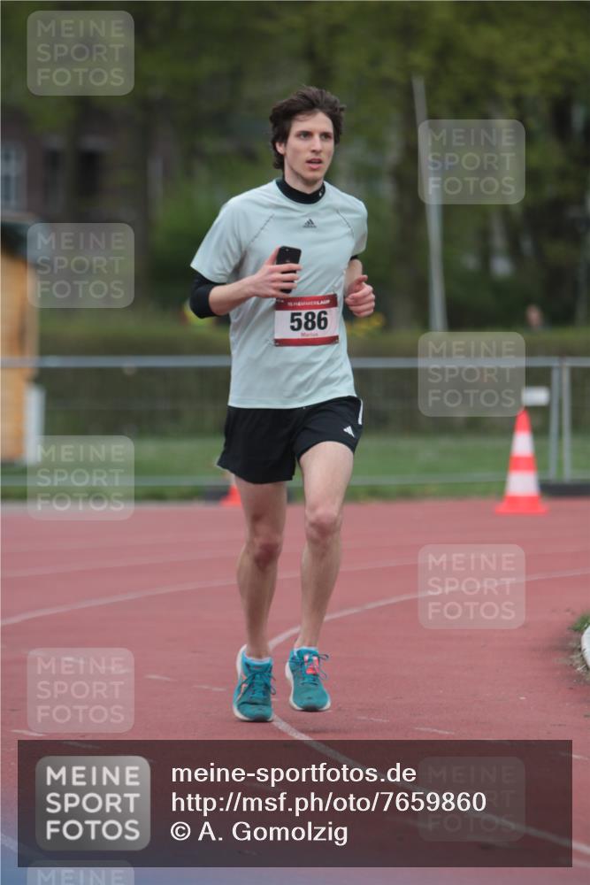 13.04.2025 - Hammer Lauf A. Gomolzig http://msf.ph/oto/7659860 13.04.2025 10:30:21 Ziel 205, 586, 692 meine-sportfotos.de