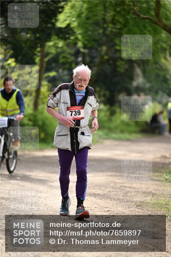 13.04.2025 - Hammer Lauf Dr. Thomas Lammeyer http://msf.ph/oto/7659897 13.04.2025 11:19:07 Laufen 15, 739 meine-sportfotos.de