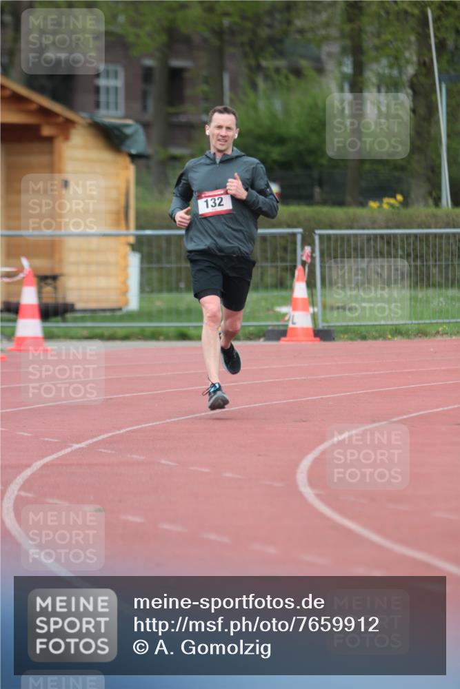 13.04.2025 - Hammer Lauf A. Gomolzig http://msf.ph/oto/7659912 13.04.2025 10:30:57 Ziel 132, 1987 meine-sportfotos.de