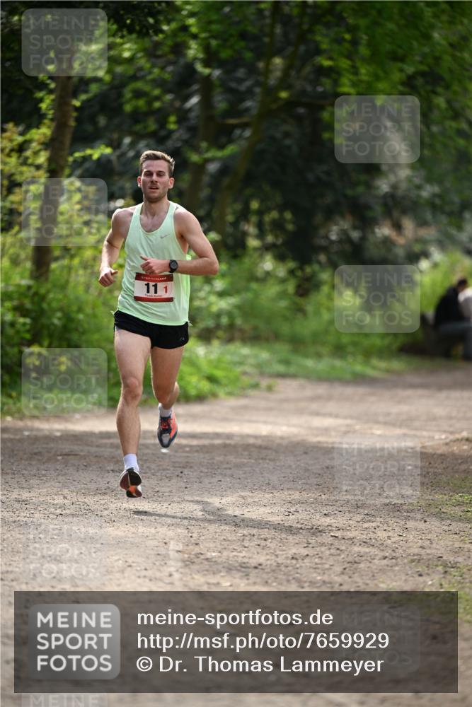 13.04.2025 - Hammer Lauf Dr. Thomas Lammeyer http://msf.ph/oto/7659929 13.04.2025 11:19:19 Laufen 15, 111 meine-sportfotos.de