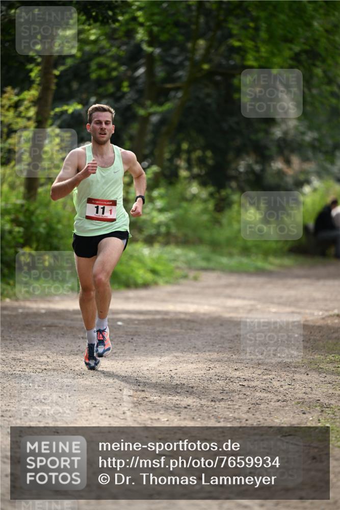 13.04.2025 - Hammer Lauf Dr. Thomas Lammeyer http://msf.ph/oto/7659934 13.04.2025 11:19:19 Laufen 15, 111 meine-sportfotos.de