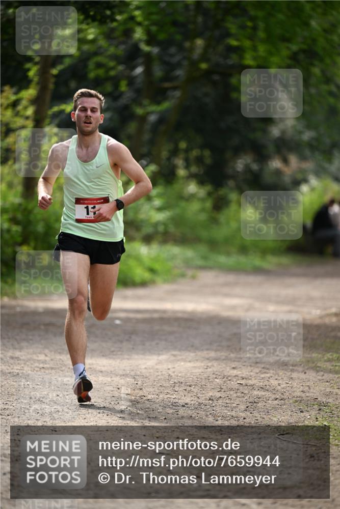 13.04.2025 - Hammer Lauf Dr. Thomas Lammeyer http://msf.ph/oto/7659944 13.04.2025 11:19:20 Laufen 15, 19 meine-sportfotos.de