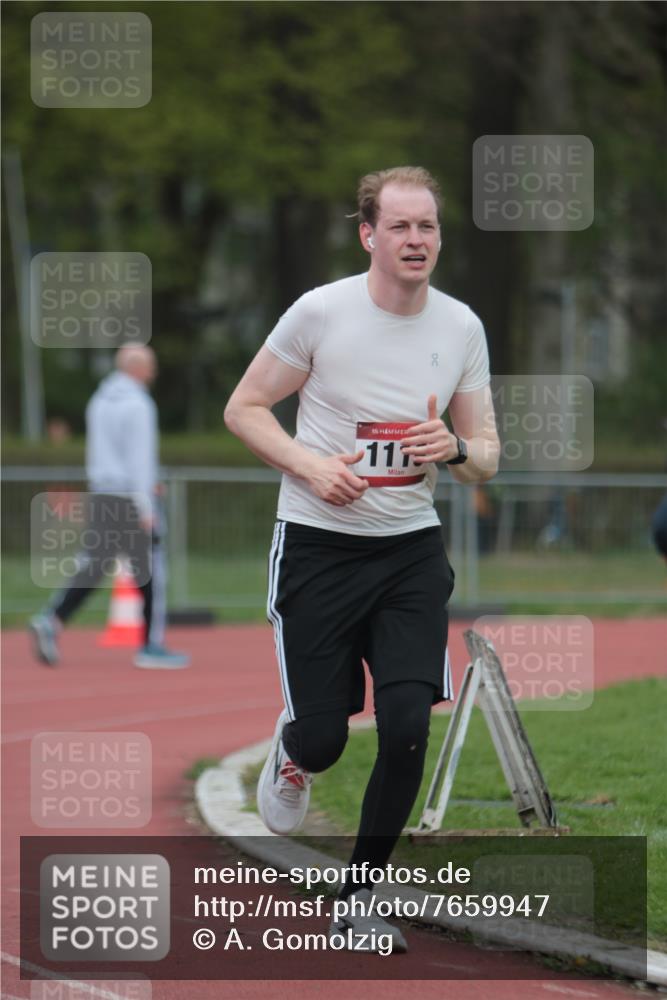 13.04.2025 - Hammer Lauf A. Gomolzig http://msf.ph/oto/7659947 13.04.2025 10:31:18 Ziel 1119 meine-sportfotos.de